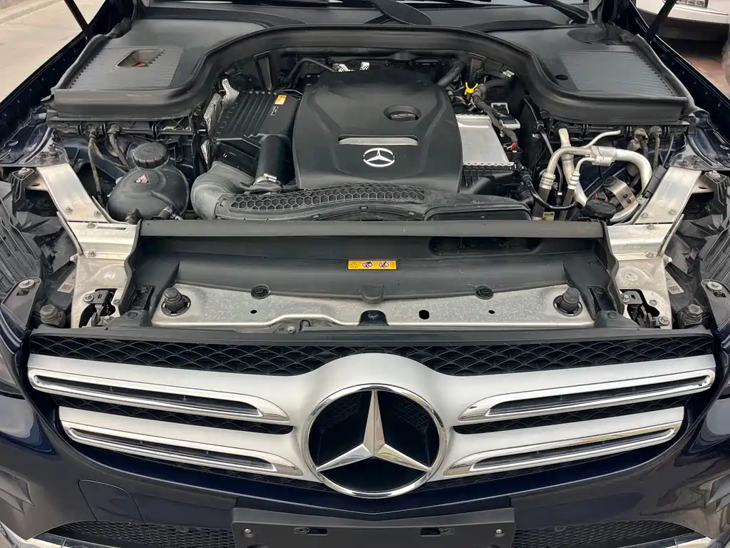 Mercedes-Benz Mercedes-Benz GLC 2018 GLC 260 4MATIC Dynamic Model 2018 - thumbnail 15