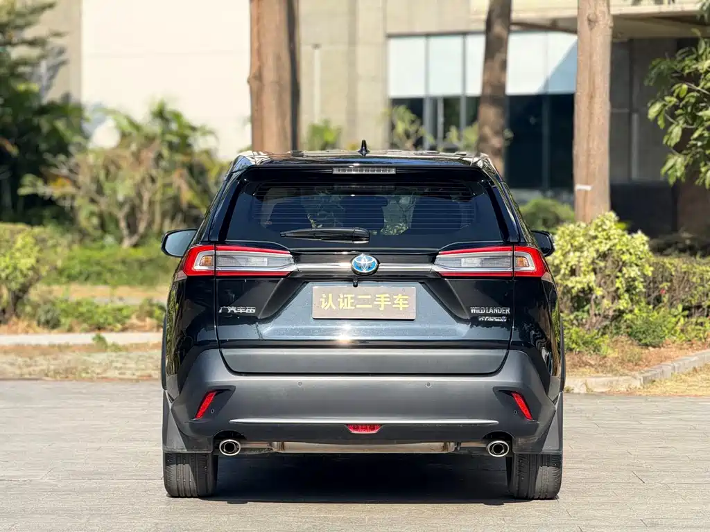 Toyota Venza 2023 Dual Engine 2.5L E-CVT Front-Wheel Drive Urban Edition 2023 - thumbnail 19