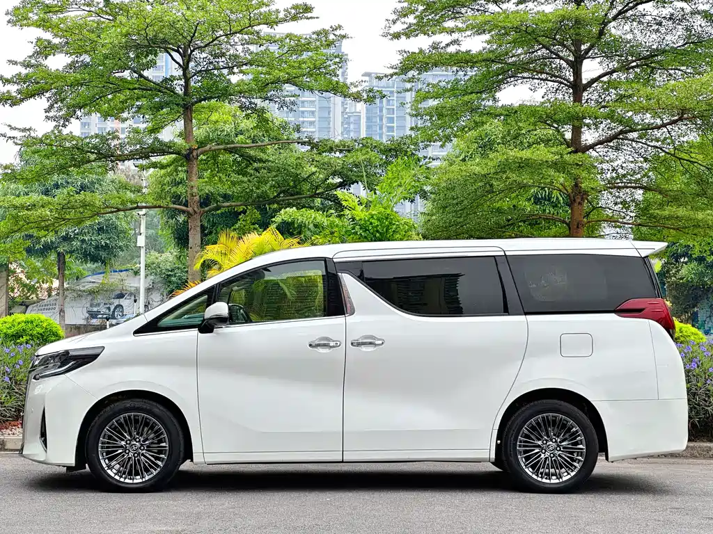Toyota Toyota Alphard 2015 3.5L Prestige Edition 2017 - thumbnail 4