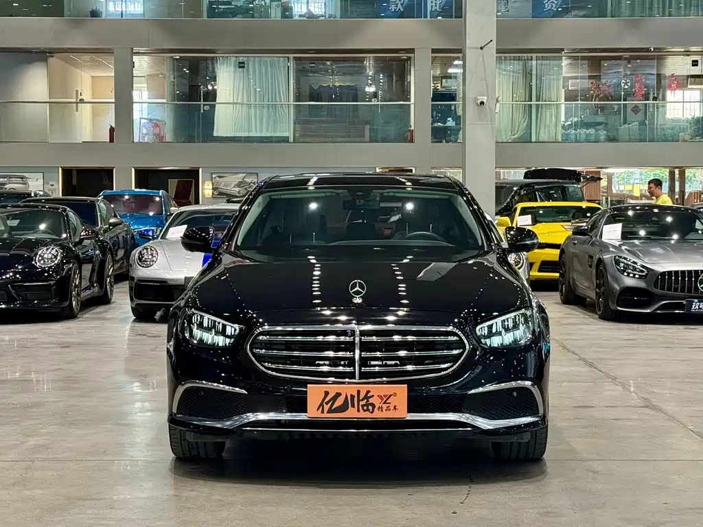 Mercedes-Benz Mercedes-Benz E-Class 2023 Facelift E 300 L Luxury 2023 - thumbnail 2