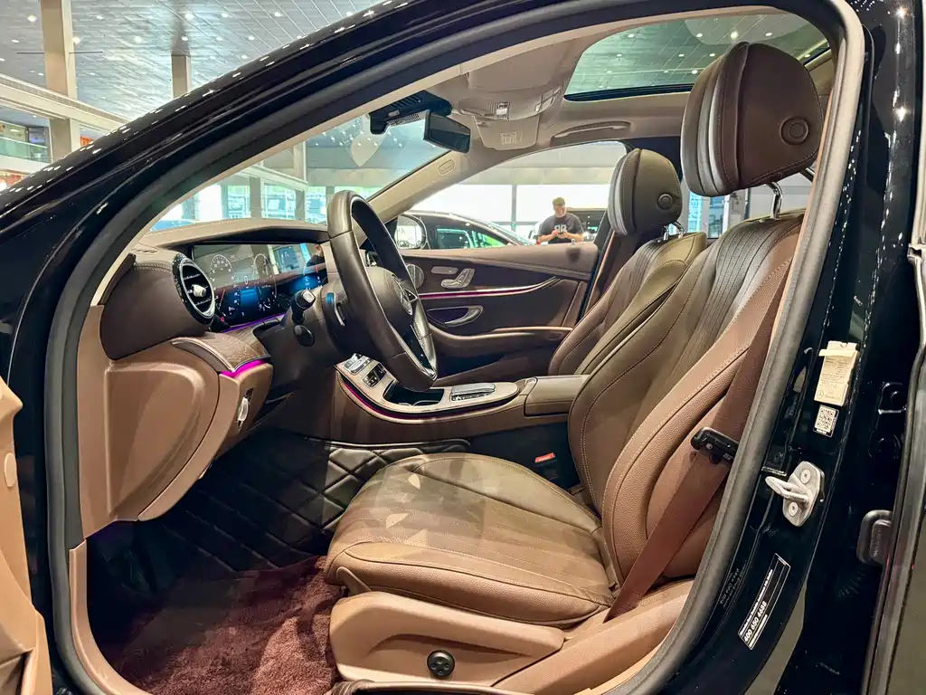 Mercedes-Benz Mercedes-Benz E-Class 2023 Facelift E 300 L Luxury 2023 - thumbnail 4