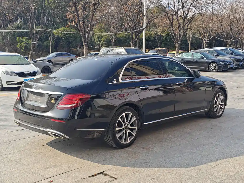 Mercedes-Benz Mercedes-Benz E-Class 2019 E 300 L Fashion Edition 2019 - thumbnail 6