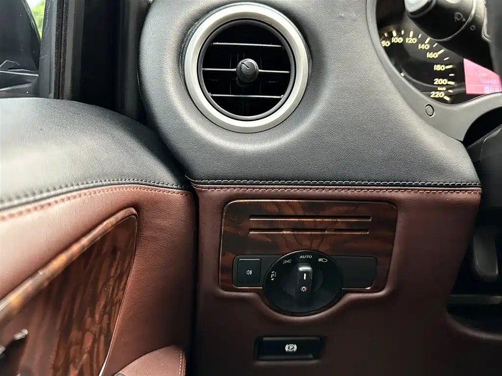 Mercedes-Benz Mercedes-Benz Metris 2016 2.0T Automatic 2019 - thumbnail 26