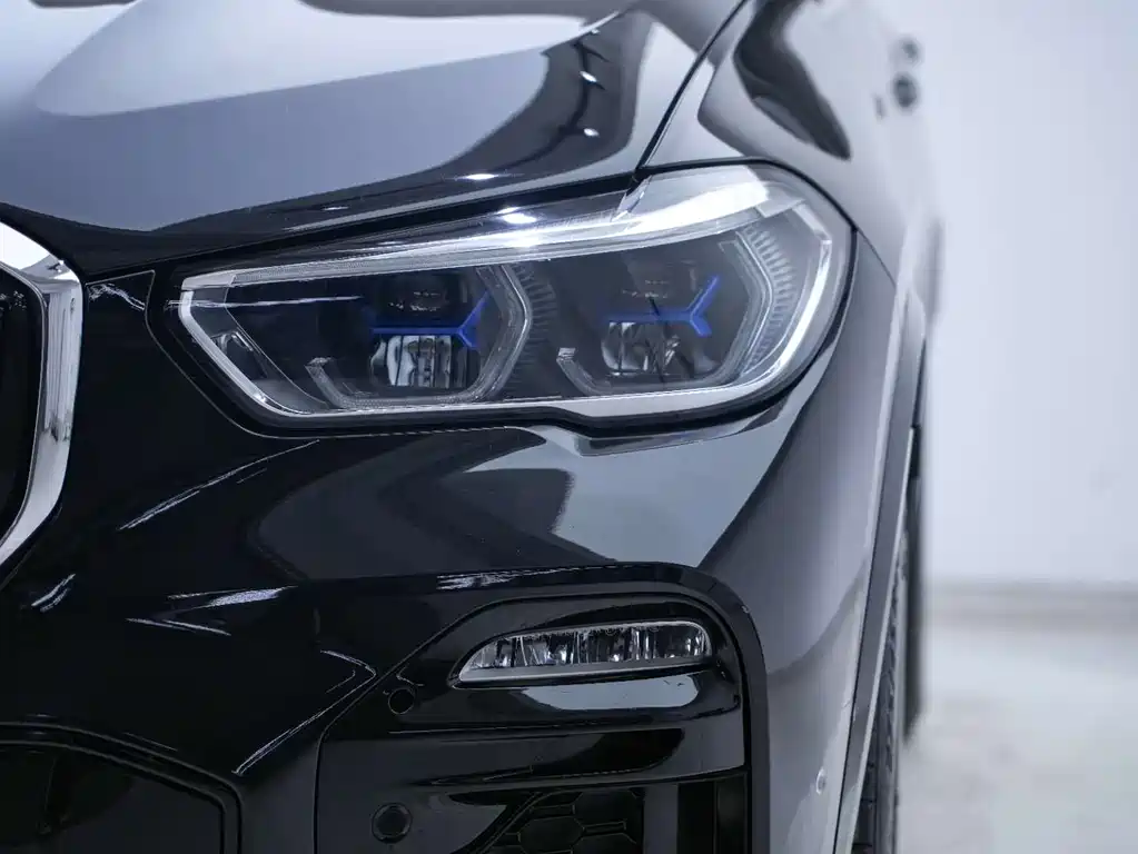 BMW BMW X5 xDrive40i M Sport Package (2021 Model Year) 2022 - thumbnail 8