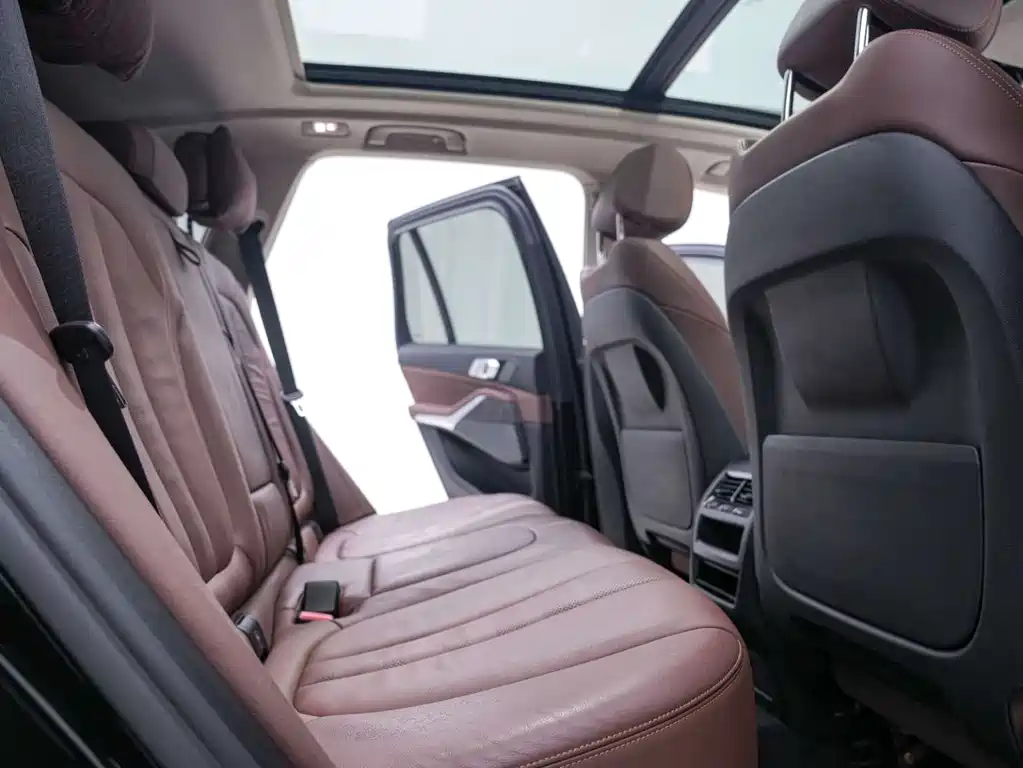 BMW BMW X5 xDrive40i M Sport Package (2021 Model Year) 2022 - thumbnail 23