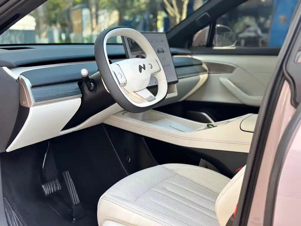 Luda NIO L60 2024 60kWh AWD 2025 - thumbnail 7