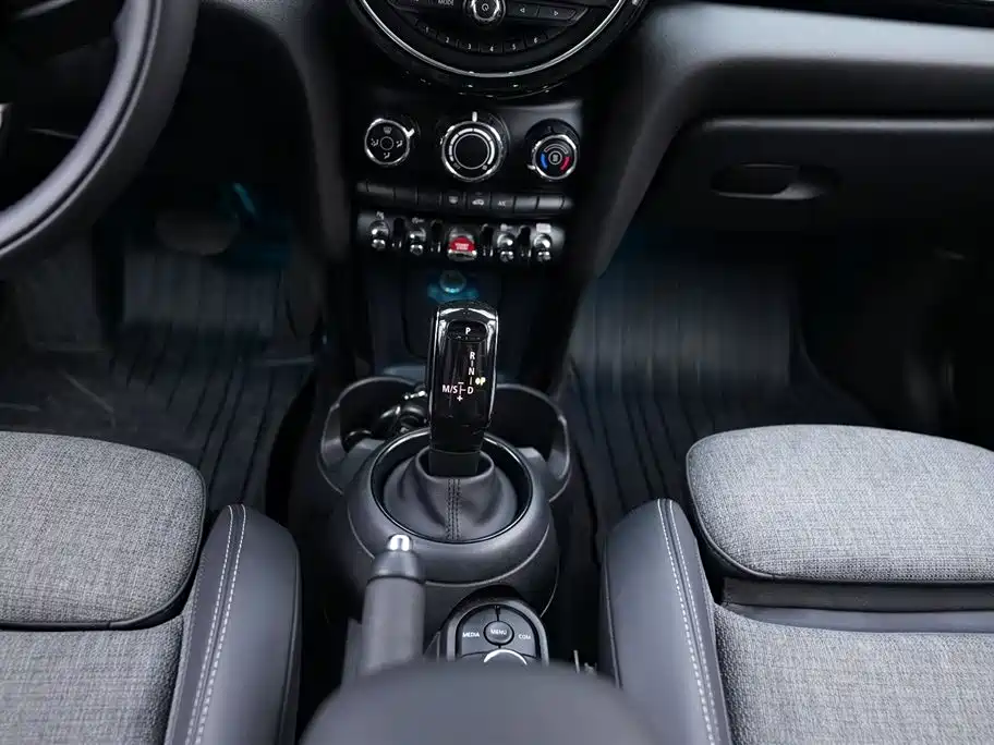 MINI MINI 2019 1.5T COOPER Classic 2020 - thumbnail 11