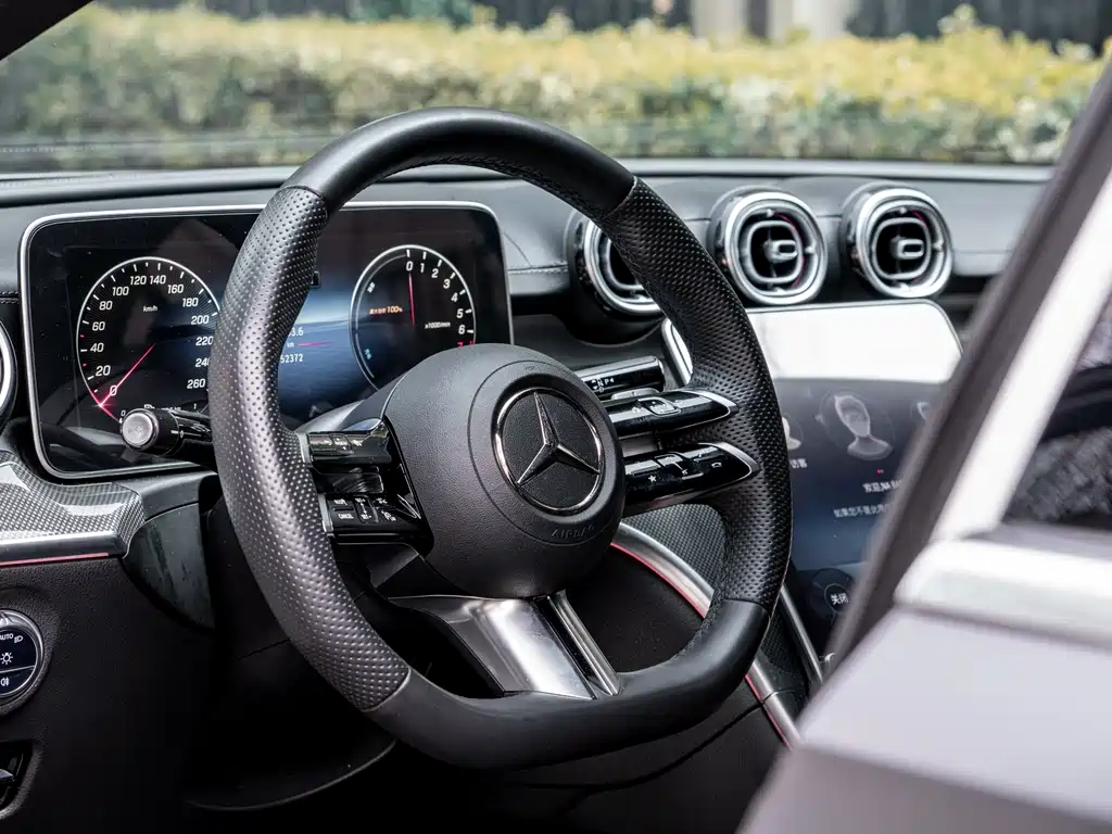 Mercedes-Benz Mercedes-Benz C-Class Plug-in Hybrid 2023 Model Year Facelift C 350 eL 2024 - thumbnail 15