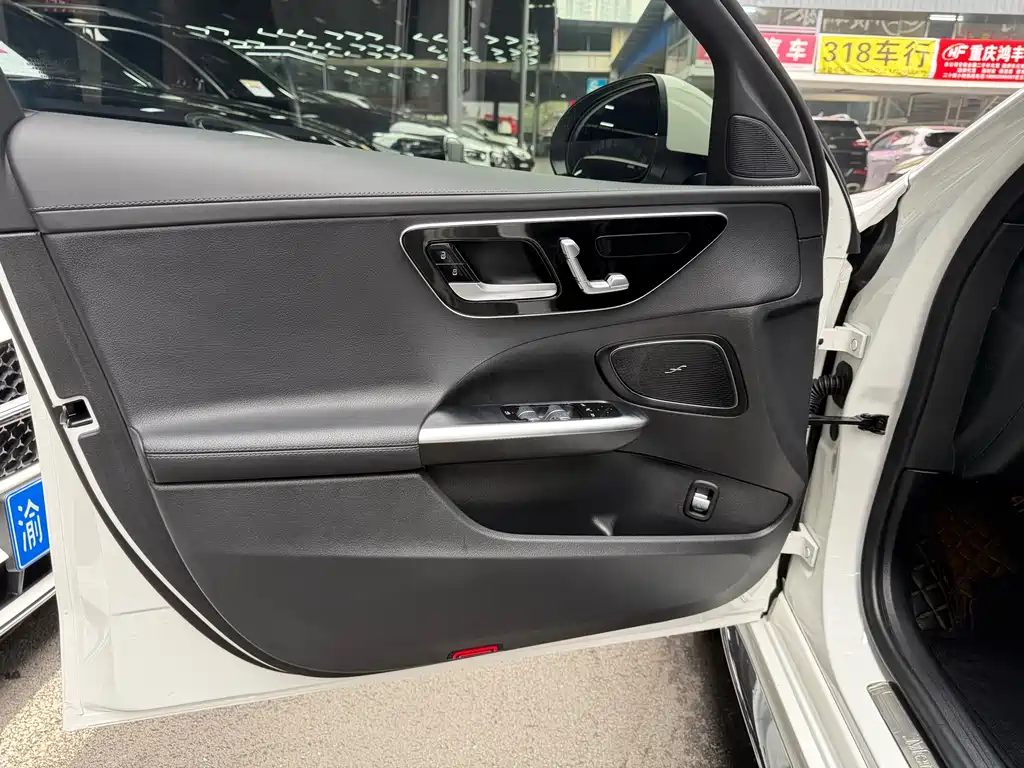 Mercedes-Benz Mercedes-Benz C-Class 2024 Model Year Facelift C 200 L Sport Edition 2024 - thumbnail 13