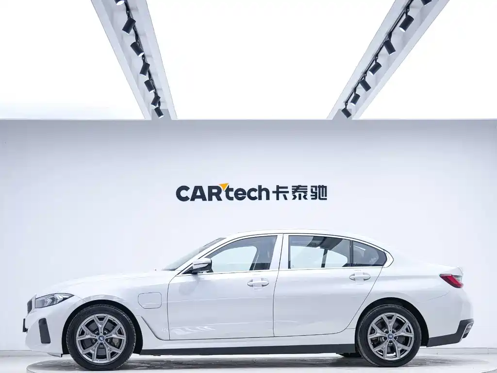 BMW BMW i3 2024 eDrive 35 L 2023 - thumbnail 4