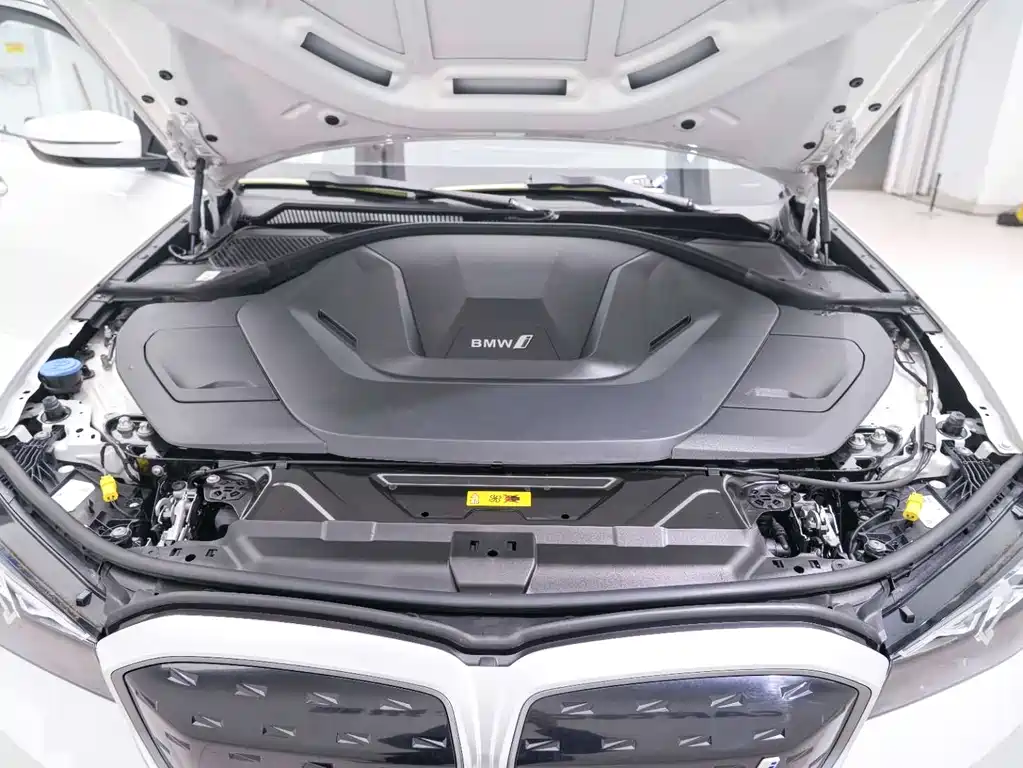 BMW BMW i3 2024 eDrive 35 L 2023 - thumbnail 20