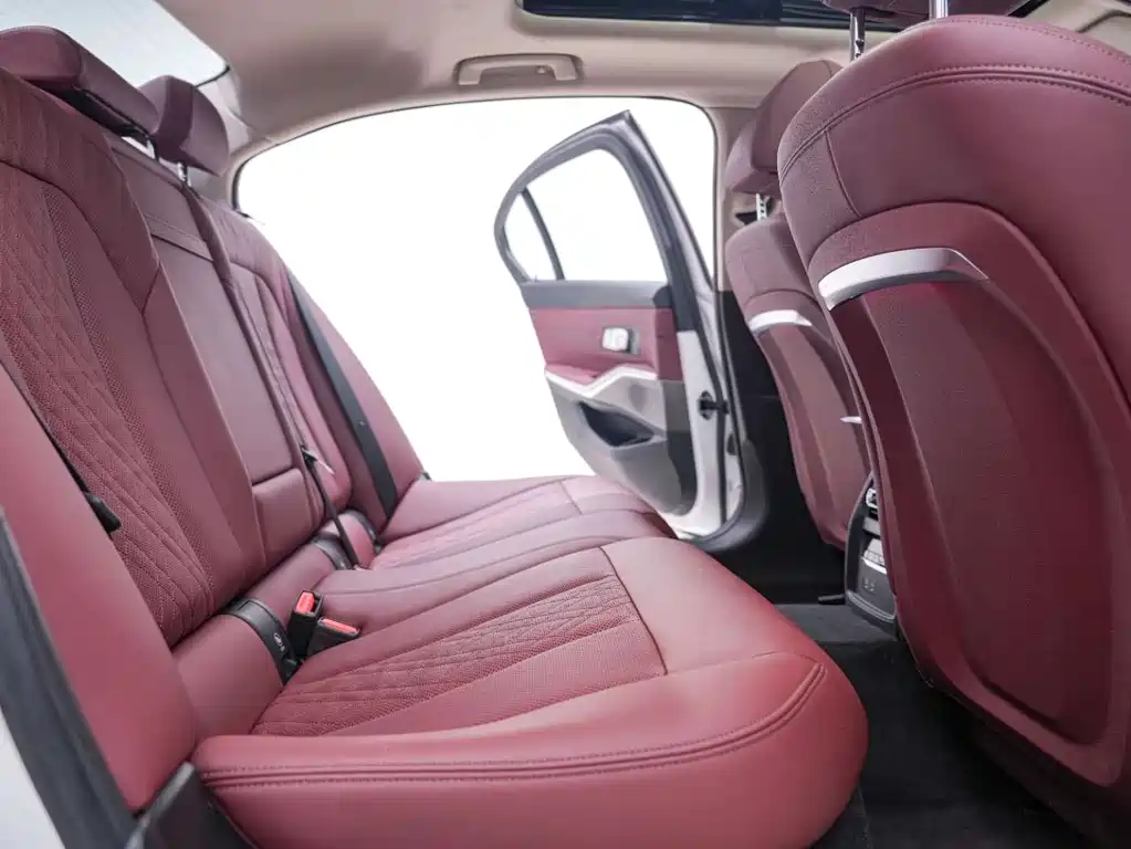 BMW BMW i3 2024 eDrive 35 L 2023 - thumbnail 26
