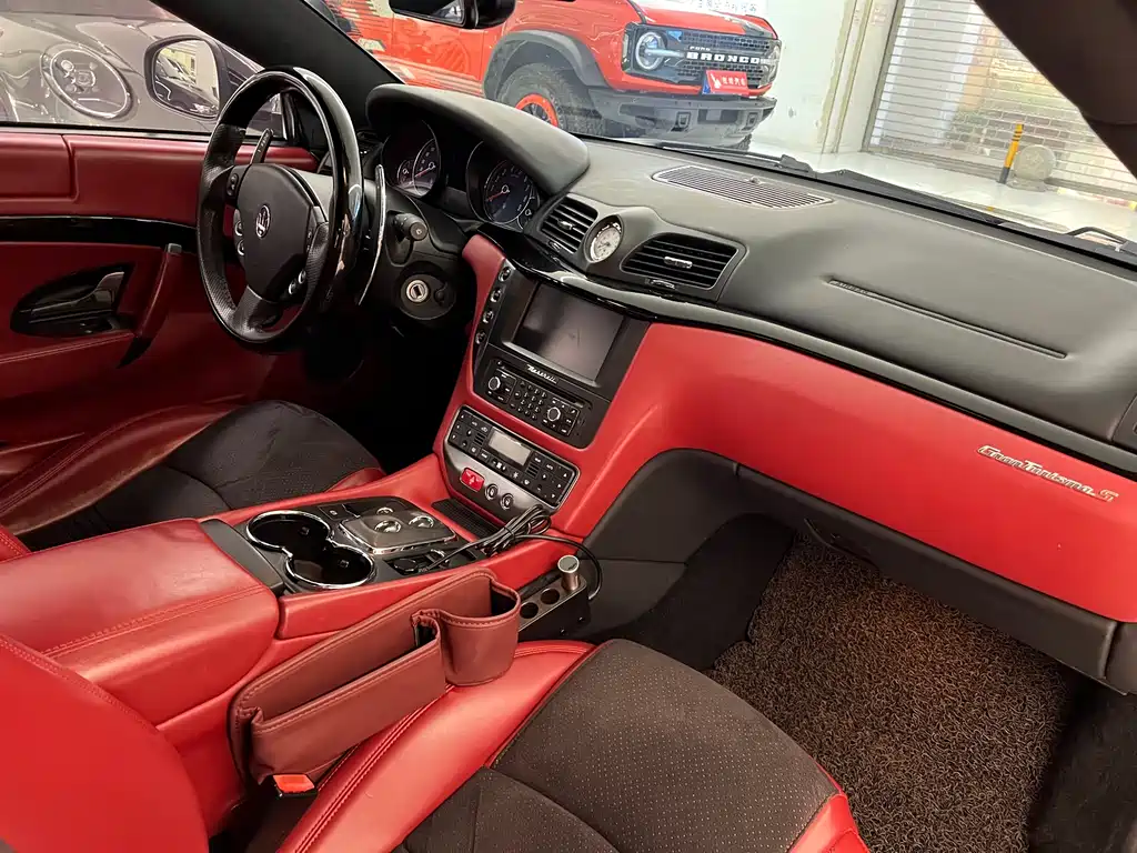Maserati Maserati GranTurismo 2009 4.7L Sport Automatic 2011 - thumbnail 14