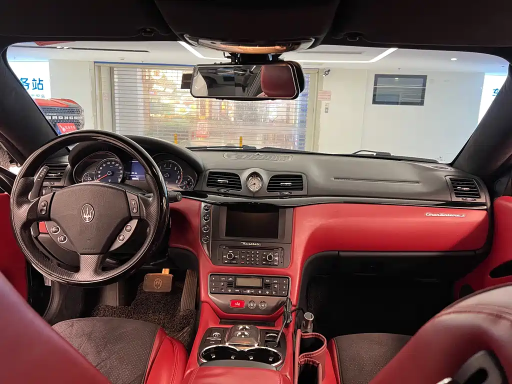 Maserati Maserati GranTurismo 2009 4.7L Sport Automatic 2011 - thumbnail 15