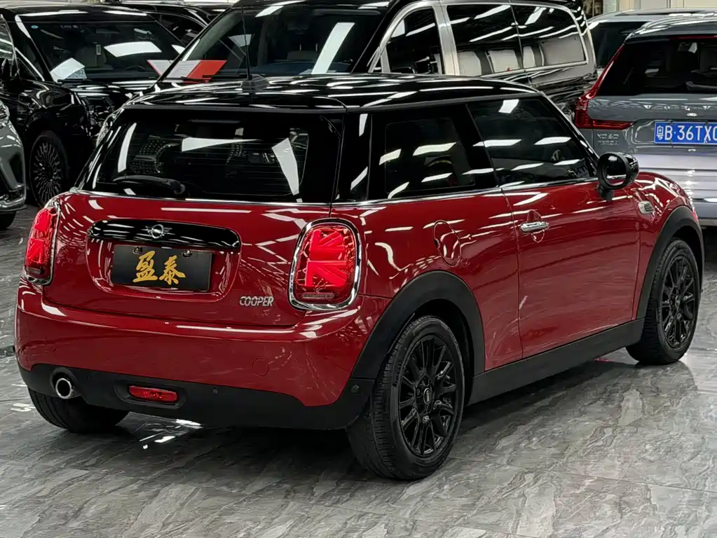 MINI MINI 2021 1.5T COOPER Classic 2021 - thumbnail 7