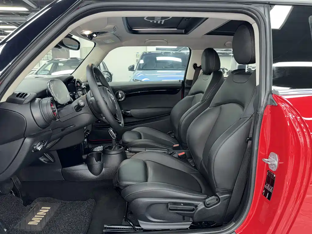 MINI MINI 2021 1.5T COOPER Classic 2021 - thumbnail 8