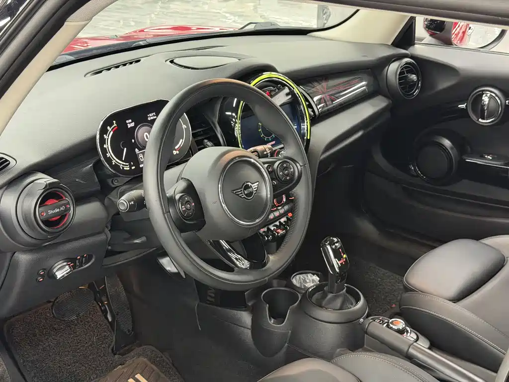 MINI MINI 2021 1.5T COOPER Classic 2021 - thumbnail 16