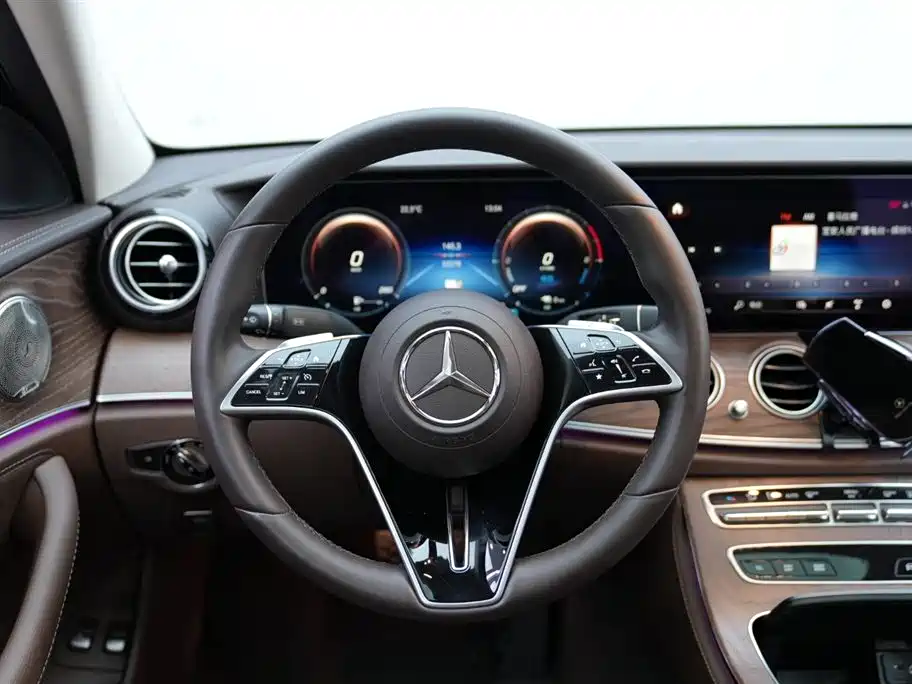 Mercedes-Benz Mercedes-Benz E-Class 2022 Facelift E 350 e L Plug-in Hybrid Sedan 2022 - thumbnail 11