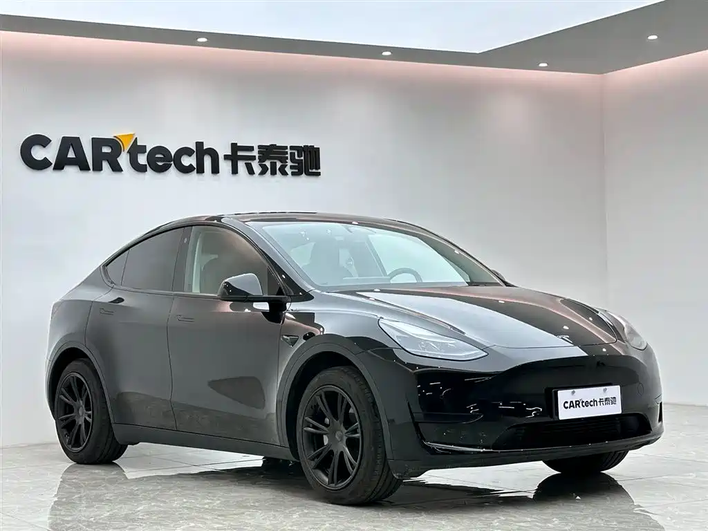 Tesla Model Y 2023 Rear-Wheel Drive 2024 - thumbnail 6