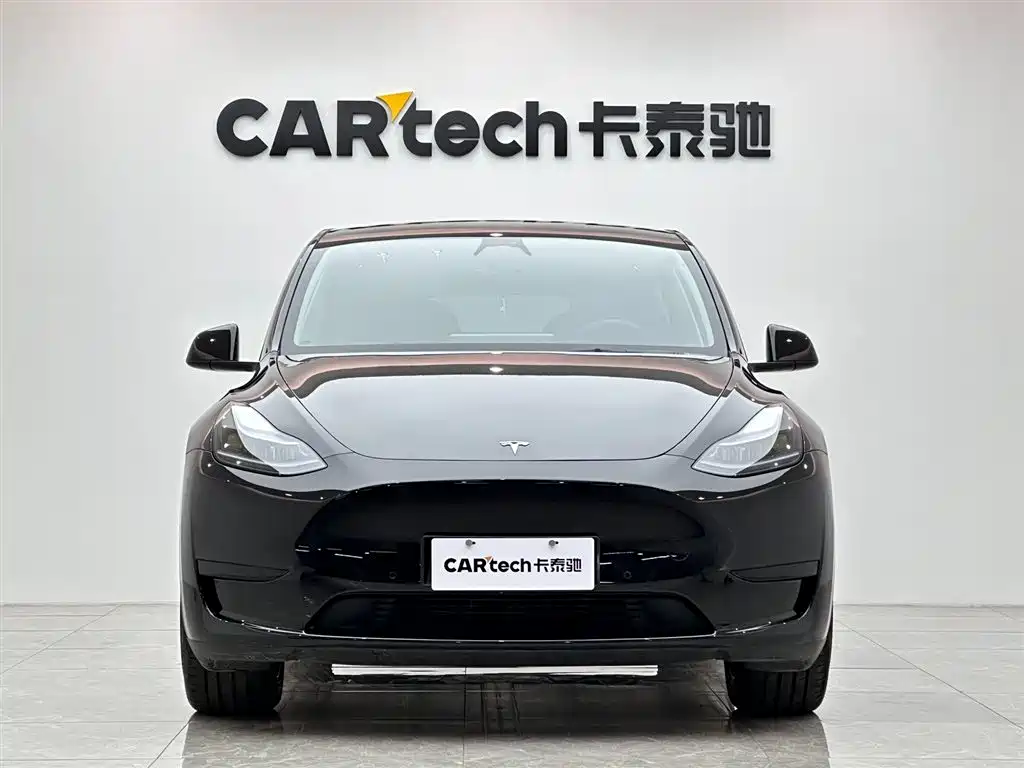 Tesla Model Y 2023 Rear-Wheel Drive 2024 - thumbnail 7