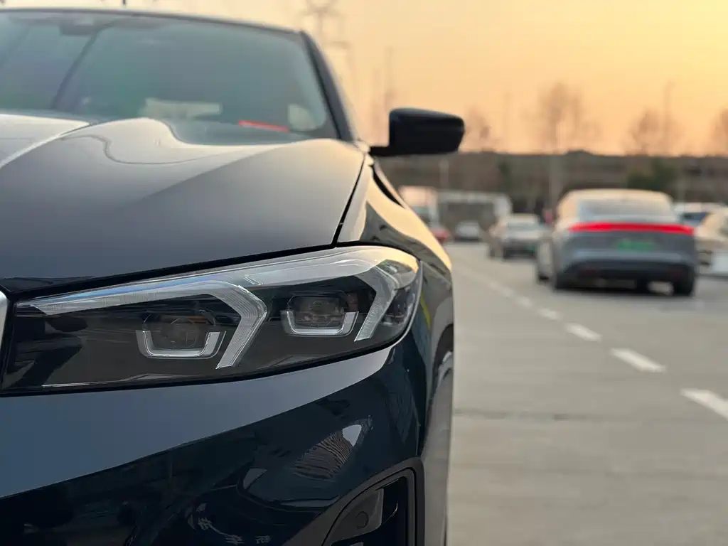 BMW BMW i3 2022 eDrive 35 L 2023 - thumbnail 6