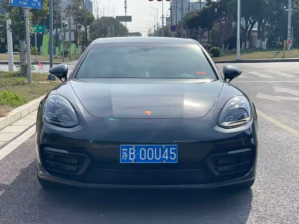 Porsche Porsche Panamera 2022 2.9T Platinum Edition 2022 - thumbnail 2
