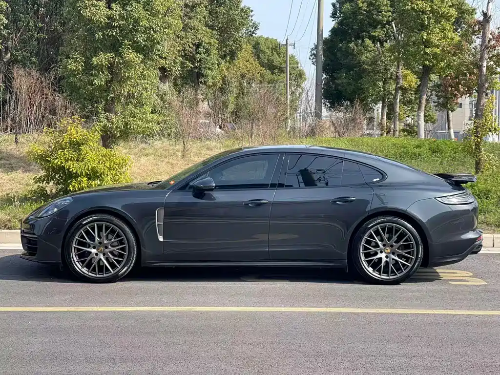 Porsche Porsche Panamera 2022 2.9T Platinum Edition 2022 - thumbnail 7