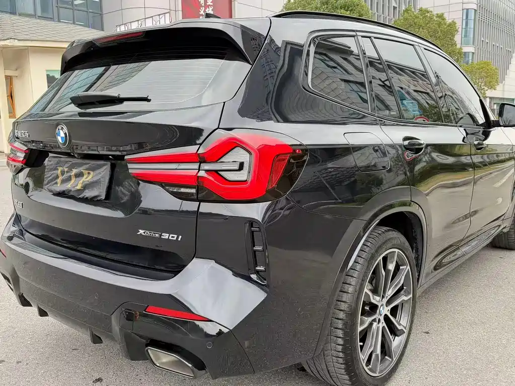 BMW BMW X3 2023 xDrive30i M Sport Shadow Line 2024 - thumbnail 11
