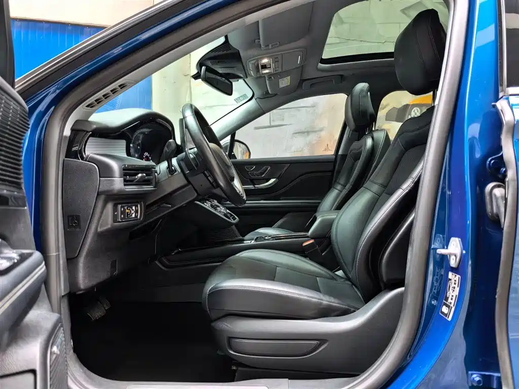 Lincoln Liberator 2020 2.0T Two-Wheel Drive Premium Edition 2020 - thumbnail 7