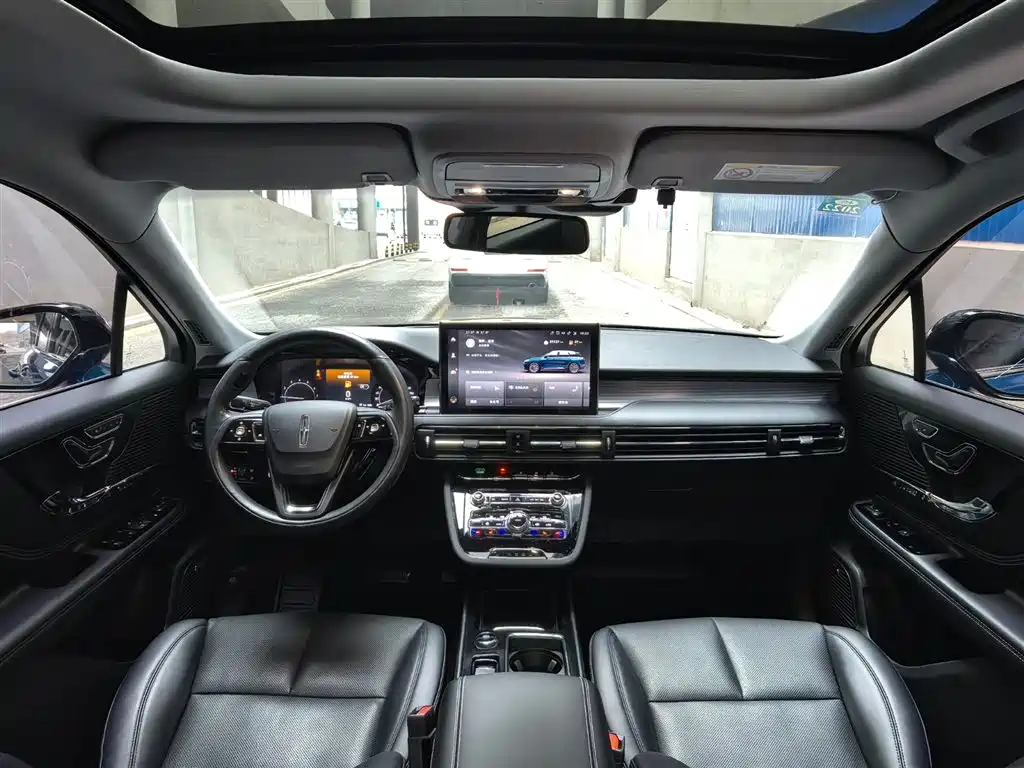 Lincoln Liberator 2020 2.0T Two-Wheel Drive Premium Edition 2020 - thumbnail 9