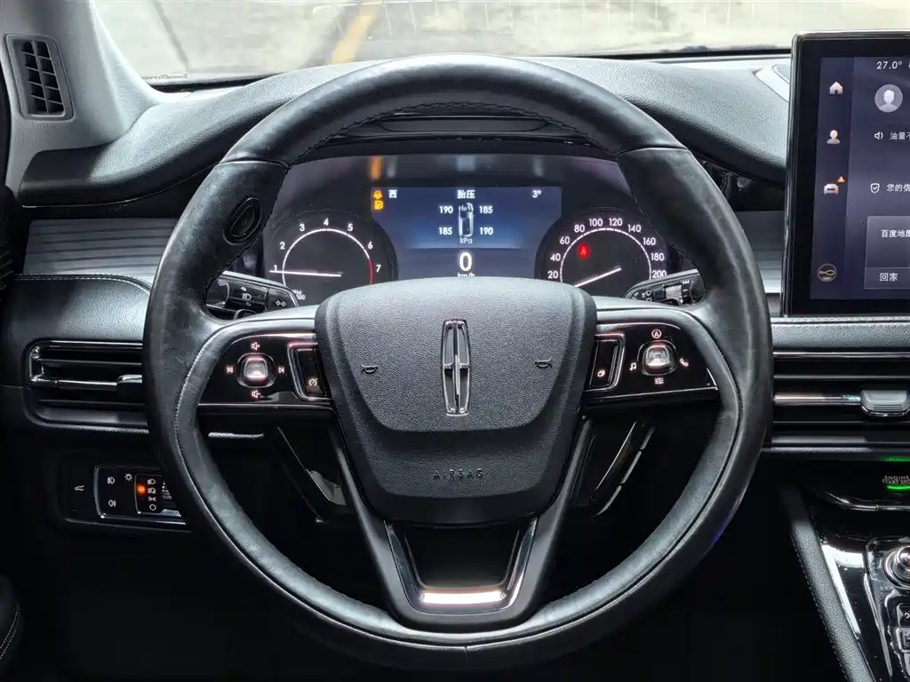 Lincoln Liberator 2020 2.0T Two-Wheel Drive Premium Edition 2020 - thumbnail 12