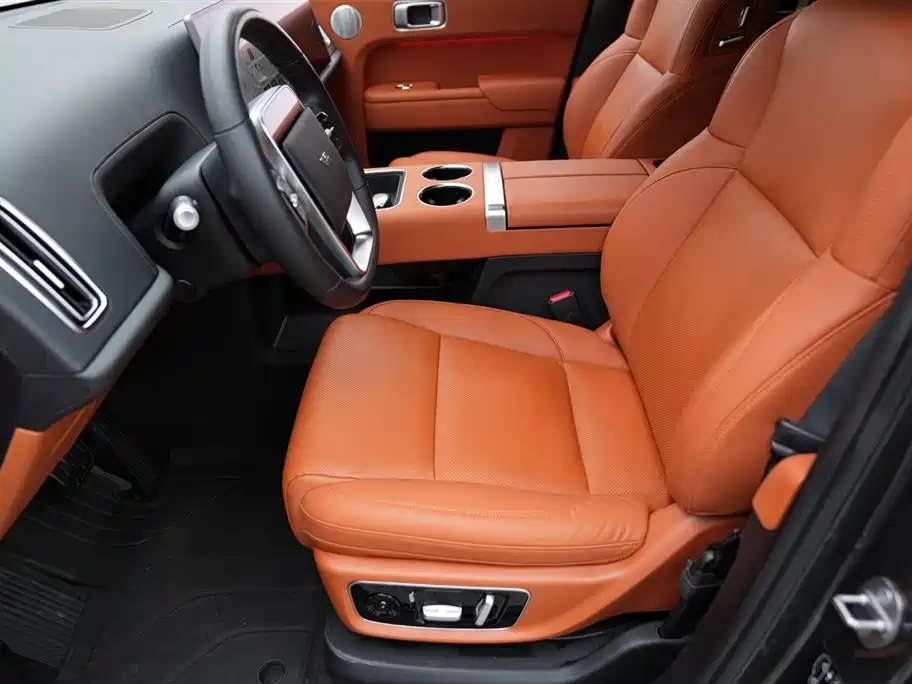 Li Auto Li L8 2023 Pro 2023 - thumbnail 5