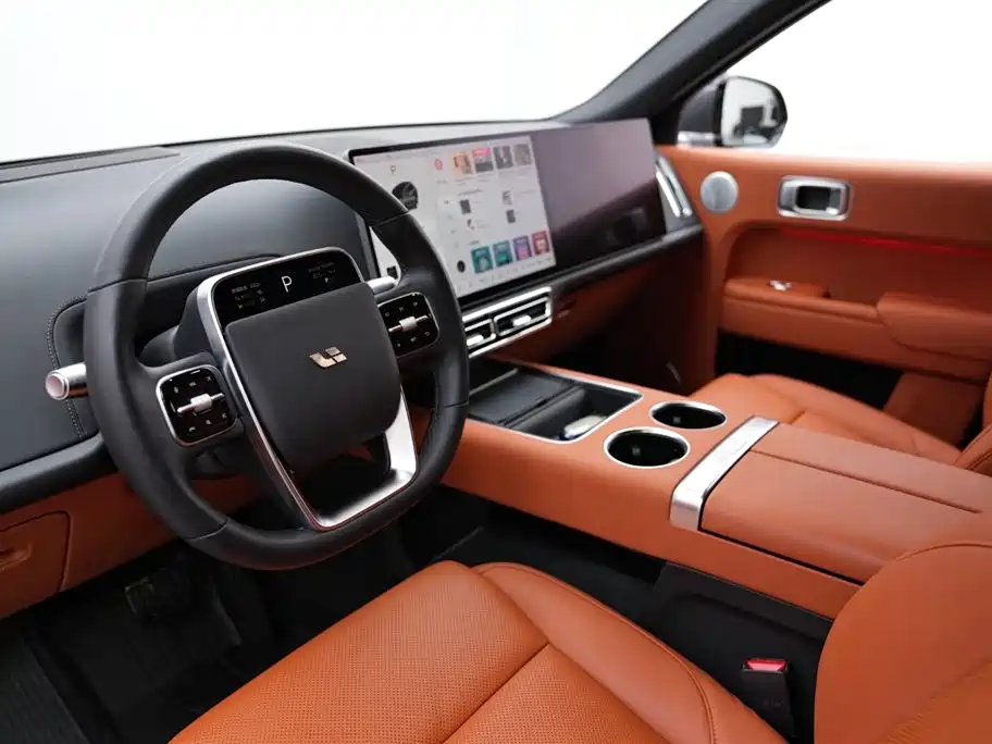 Li Auto Li L8 2023 Pro 2023 - thumbnail 6