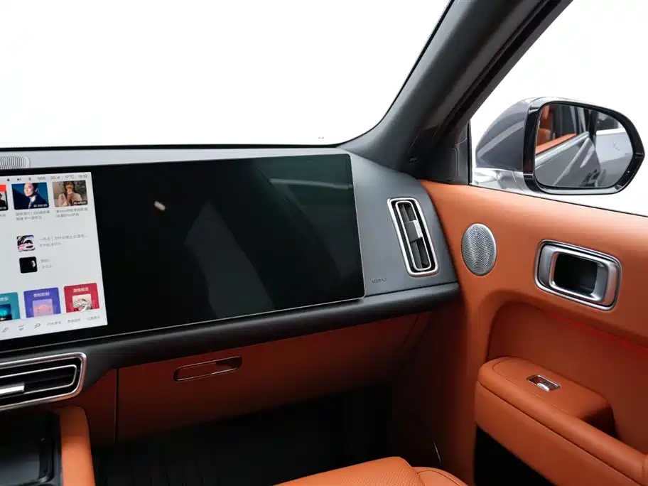 Li Auto Li L8 2023 Pro 2023 - thumbnail 11