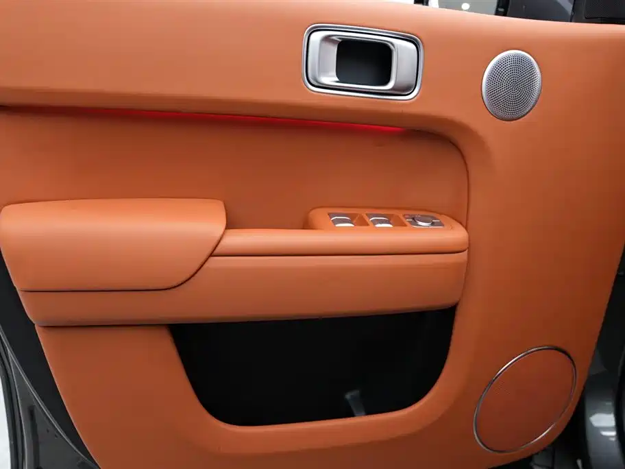Li Auto Li L8 2023 Pro 2023 - thumbnail 12