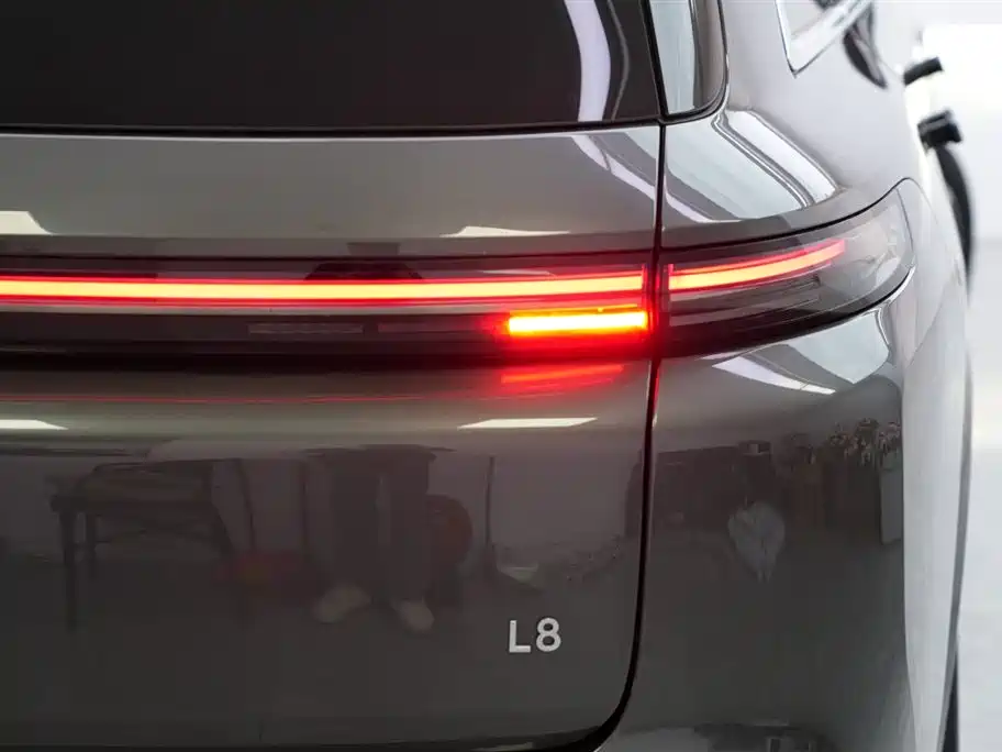 Li Auto Li L8 2023 Pro 2023 - thumbnail 19