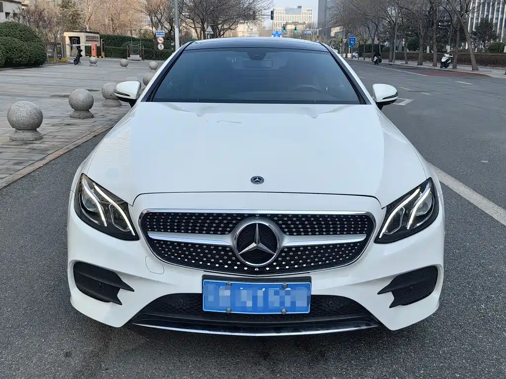 Mercedes-Benz Mercedes-Benz E-Class Coupe 2019 E 200 4MATIC 2019 - thumbnail 6