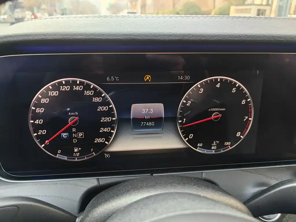 Mercedes-Benz Mercedes-Benz E-Class Coupe 2019 E 200 4MATIC 2019 - thumbnail 21