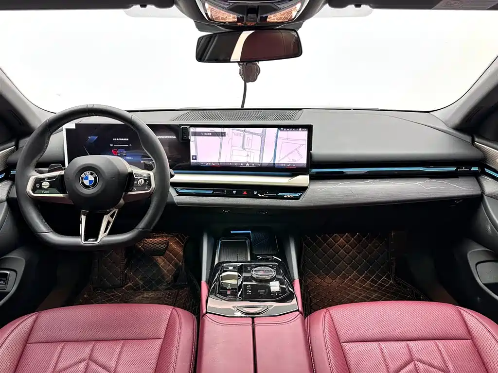 BMW BMW 5 Series 2024 525Li M Sport Package 2024 - thumbnail 10