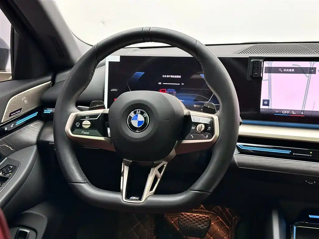 BMW BMW 5 Series 2024 525Li M Sport Package 2024 - thumbnail 12