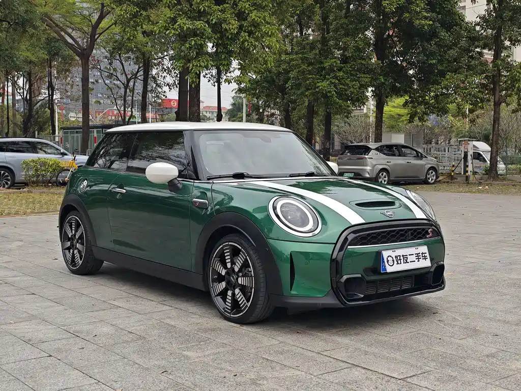 MINI MINI 2022 2.0T COOPER S Artist 2021 - thumbnail 3