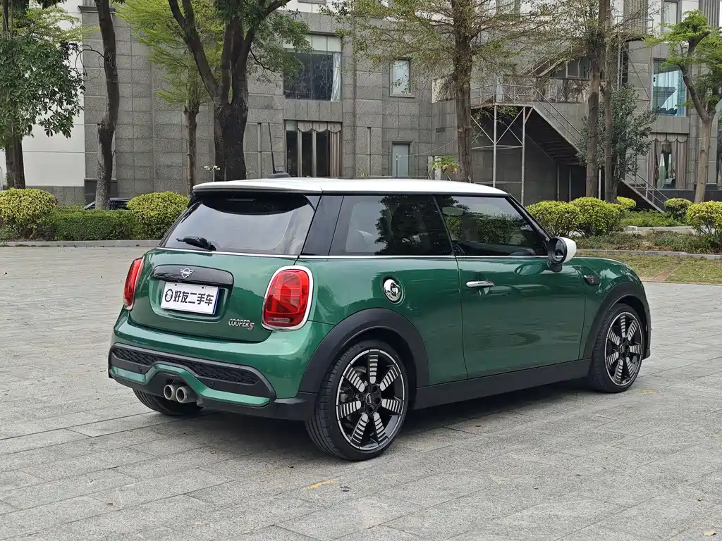 MINI MINI 2022 2.0T COOPER S Artist 2021 - thumbnail 5