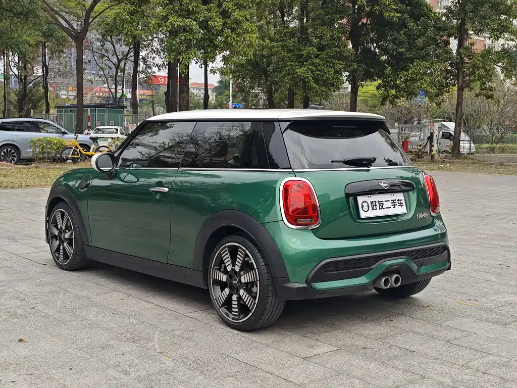 MINI MINI 2022 2.0T COOPER S Artist 2021 - thumbnail 7