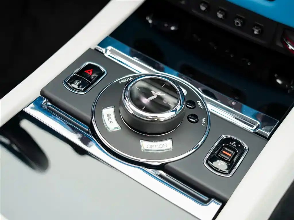 Rolls-Royce Wraith 2018 6.6T Standard 2021 - thumbnail 18