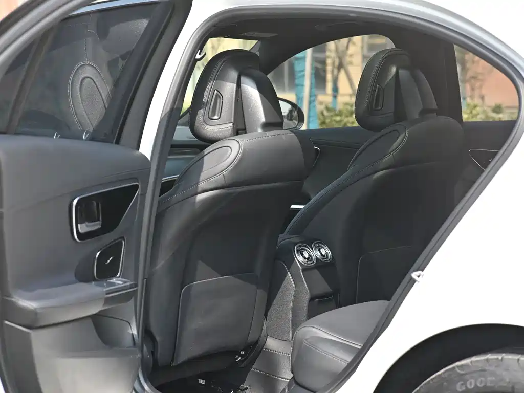 Mercedes-Benz Mercedes-Benz C-Class 2024 C 260 L Sport Edition 2023 - thumbnail 5