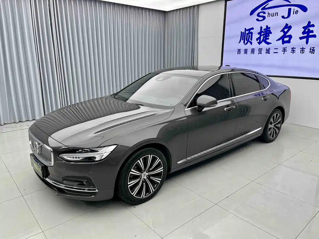Volvo Volvo S90 2021 B5 Momentum Luxury Edition 2020 - thumbnail 6