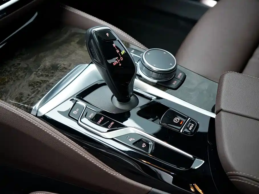 BMW BMW 5 Series 2021 Facelift 530Li M Sport Package 2021 - thumbnail 22
