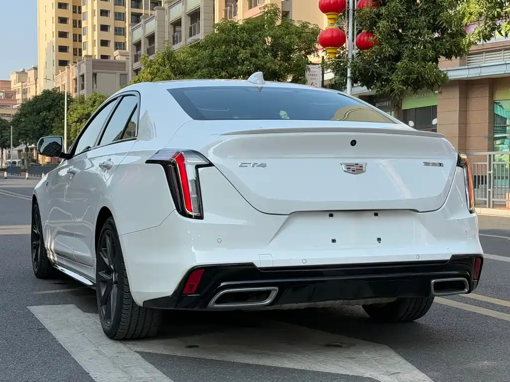 Cadillac Cadillac CT4 2022 28T Luxury 2022 - thumbnail 6