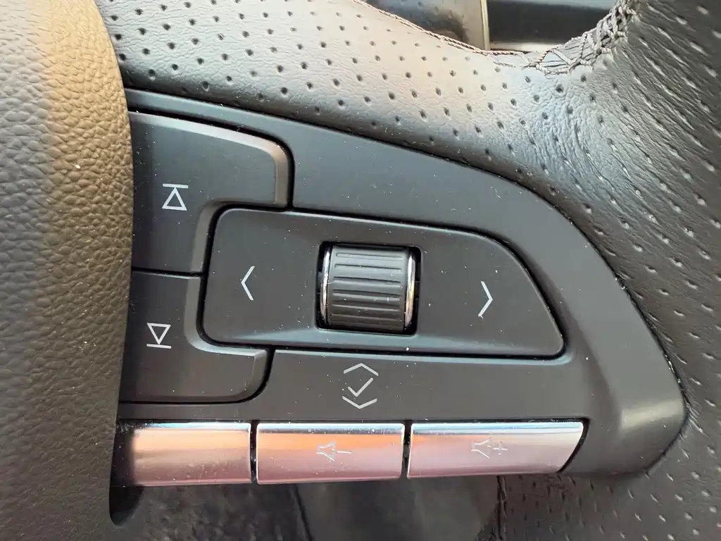 Cadillac Cadillac CT4 2022 28T Luxury 2022 - thumbnail 15