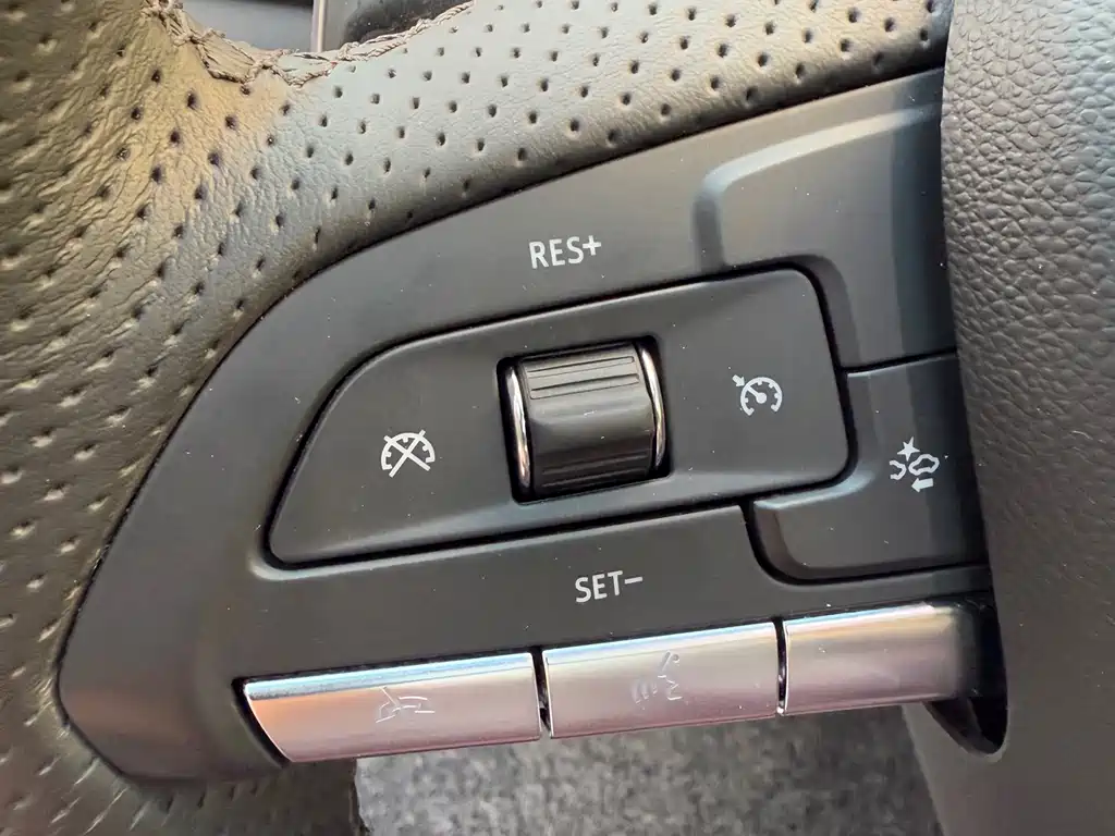 Cadillac Cadillac CT4 2022 28T Luxury 2022 - thumbnail 16